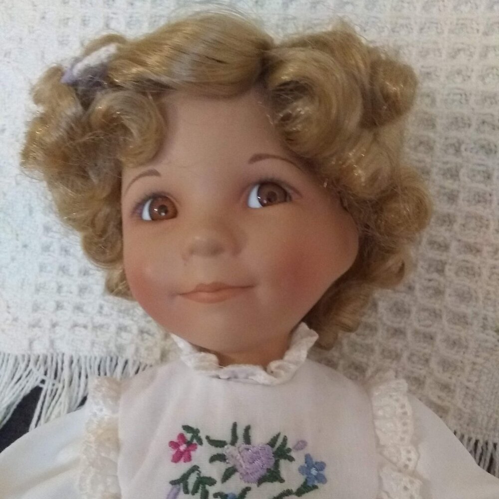 Goldilocks: Heroines from the Fairy Tale Forests